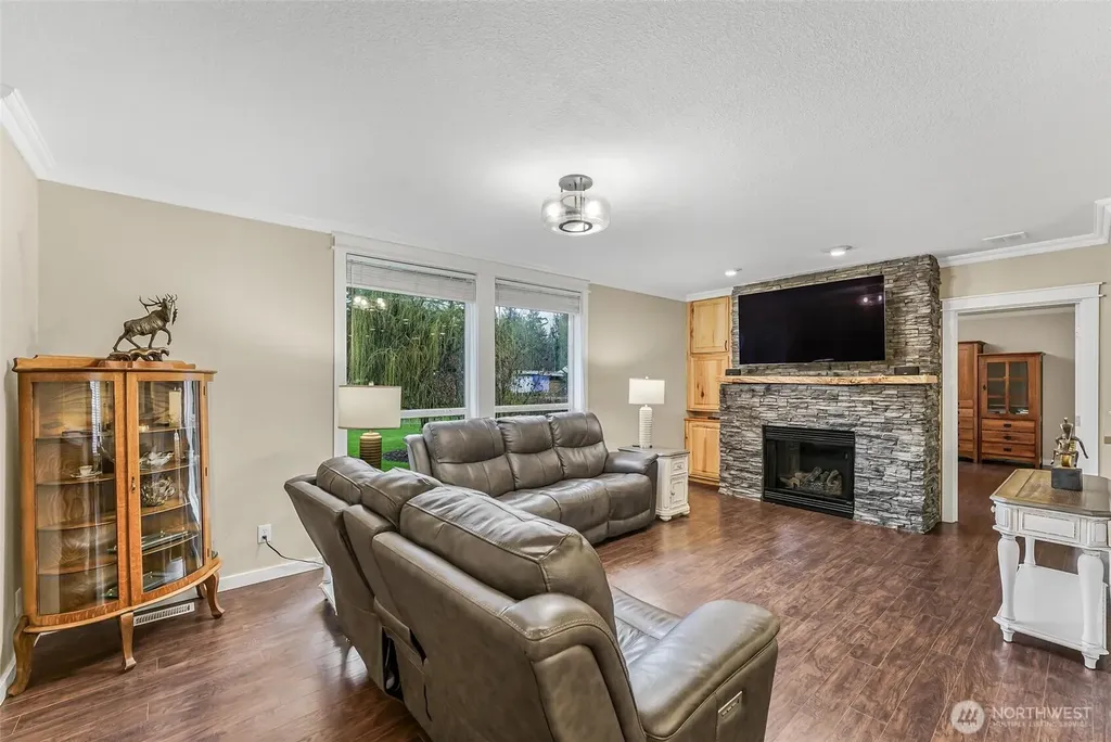 13217 145th Avenue Ct E Orting WA 98360