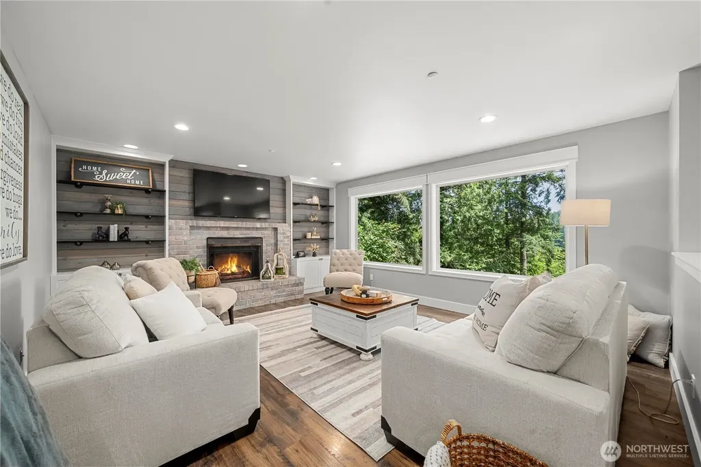 25728 226th Place SE Maple Valley WA 98038