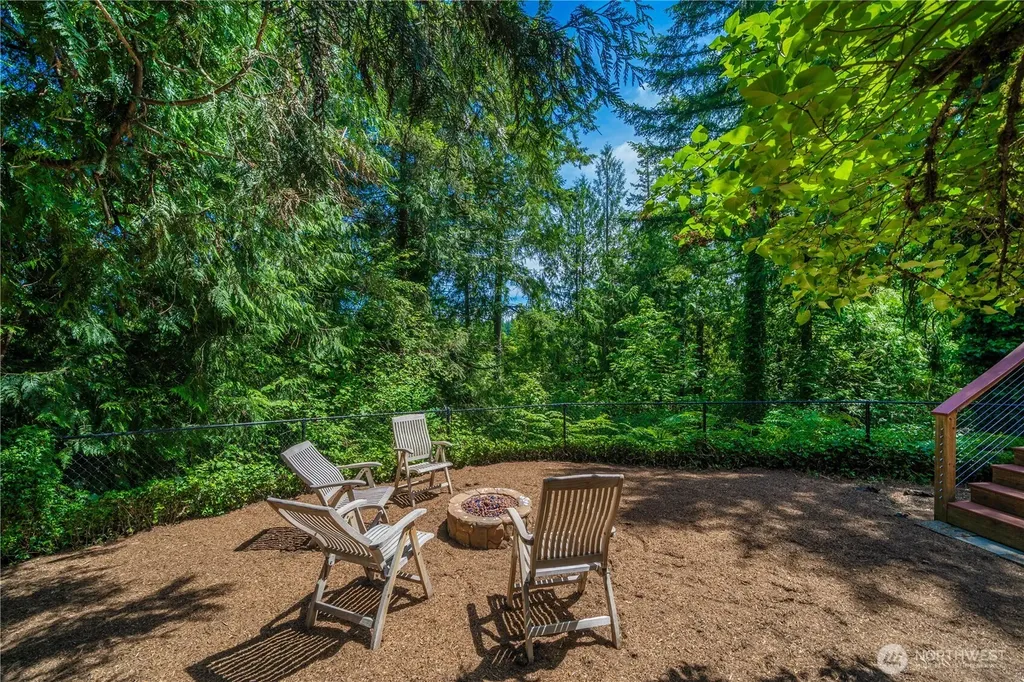 25728 226th Place SE Maple Valley WA 98038