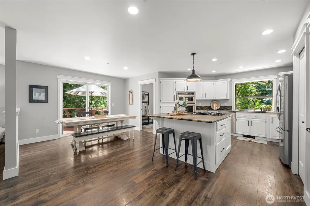 25728 226th Place SE Maple Valley WA 98038