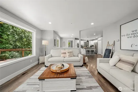 25728 226th Place SE Maple Valley WA 98038