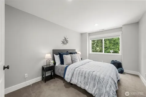 25728 226th Place SE Maple Valley WA 98038