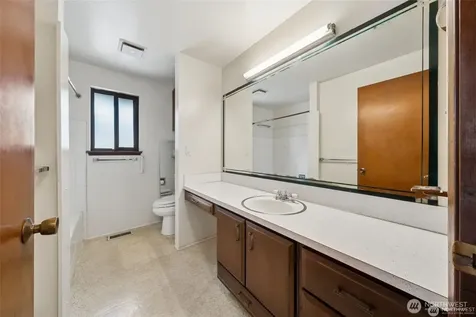 32305 10th Place S Federal Way WA 98003