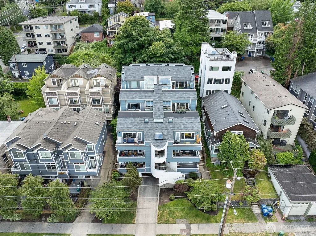 57 Etruria Street Seattle WA 98109