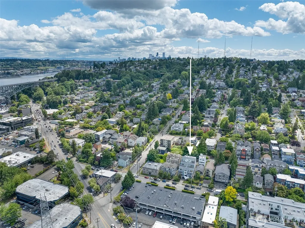 57 Etruria Street Seattle WA 98109