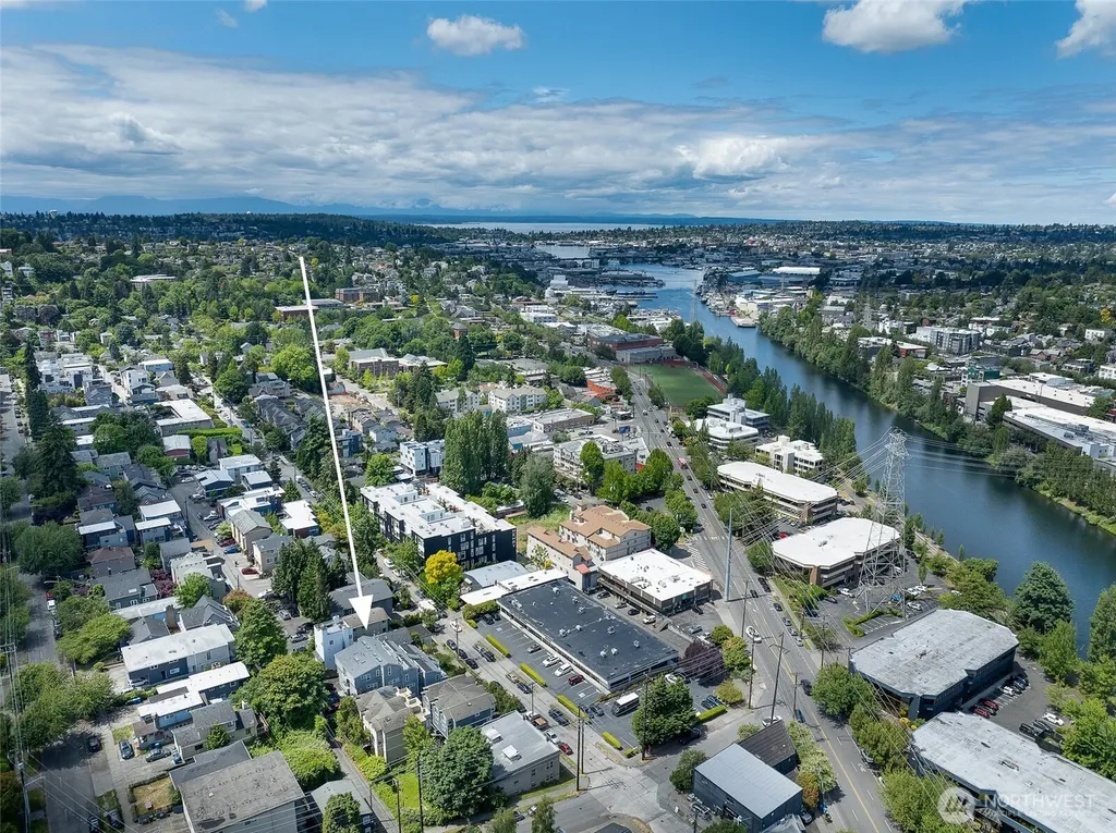 57 Etruria Street Seattle WA 98109