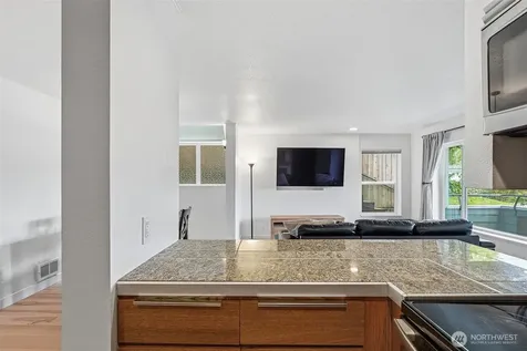 57 Etruria Street Seattle WA 98109