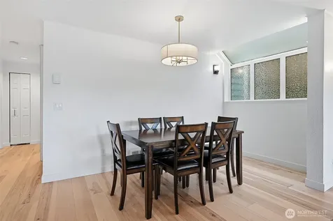57 Etruria Street Seattle WA 98109