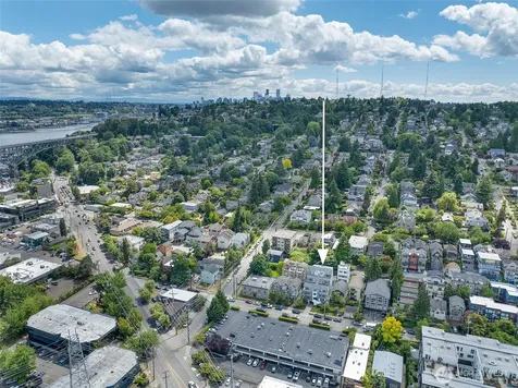 57 Etruria Street Seattle WA 98109