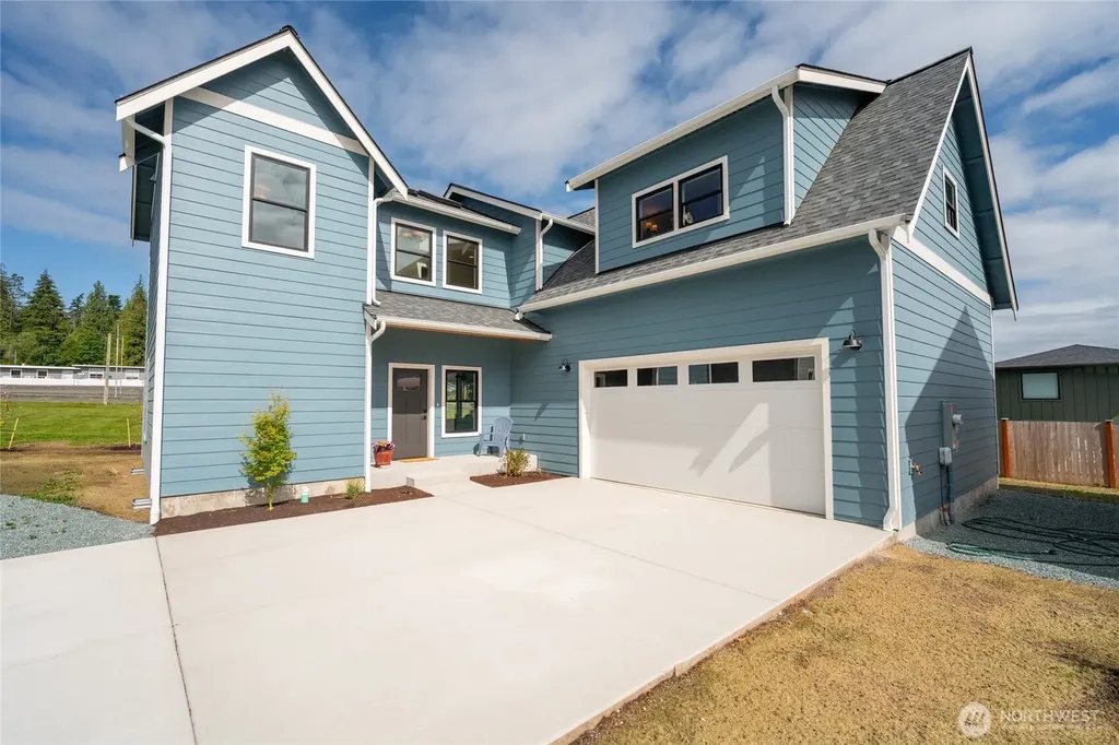 2914 K Avenue Anacortes WA 98221