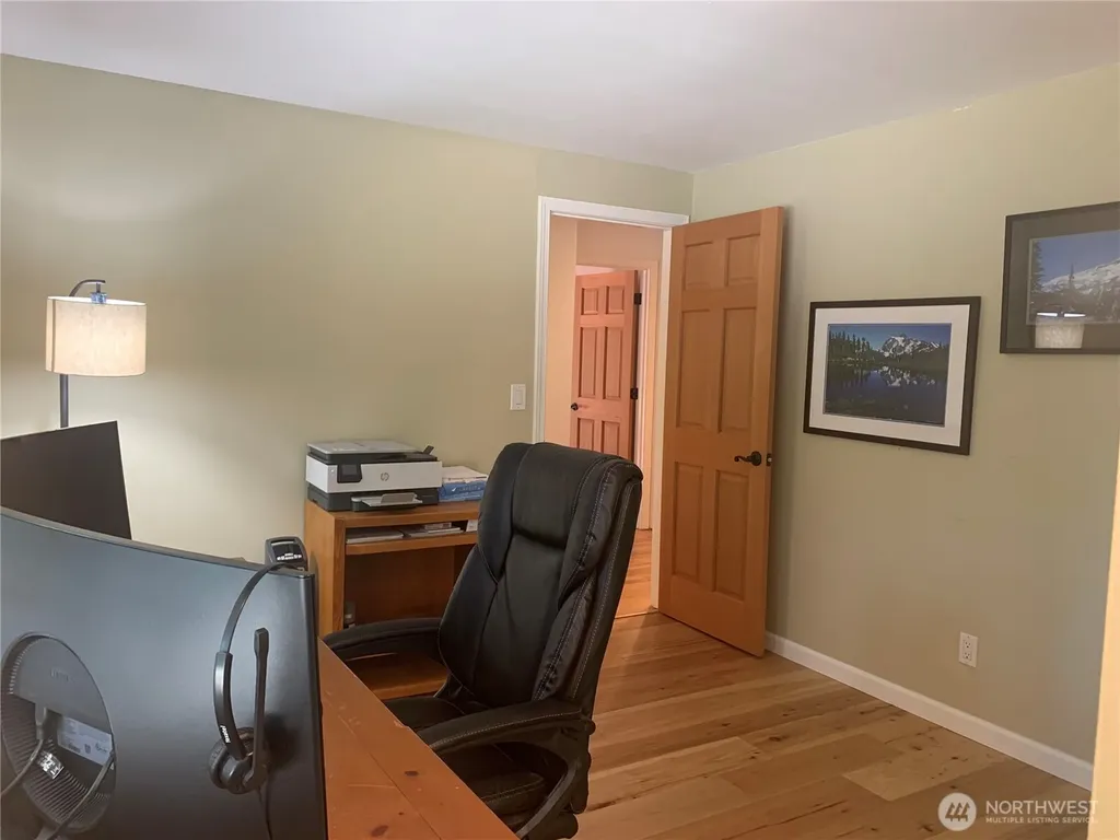 8210 171st Avenue NE Redmond WA 98052