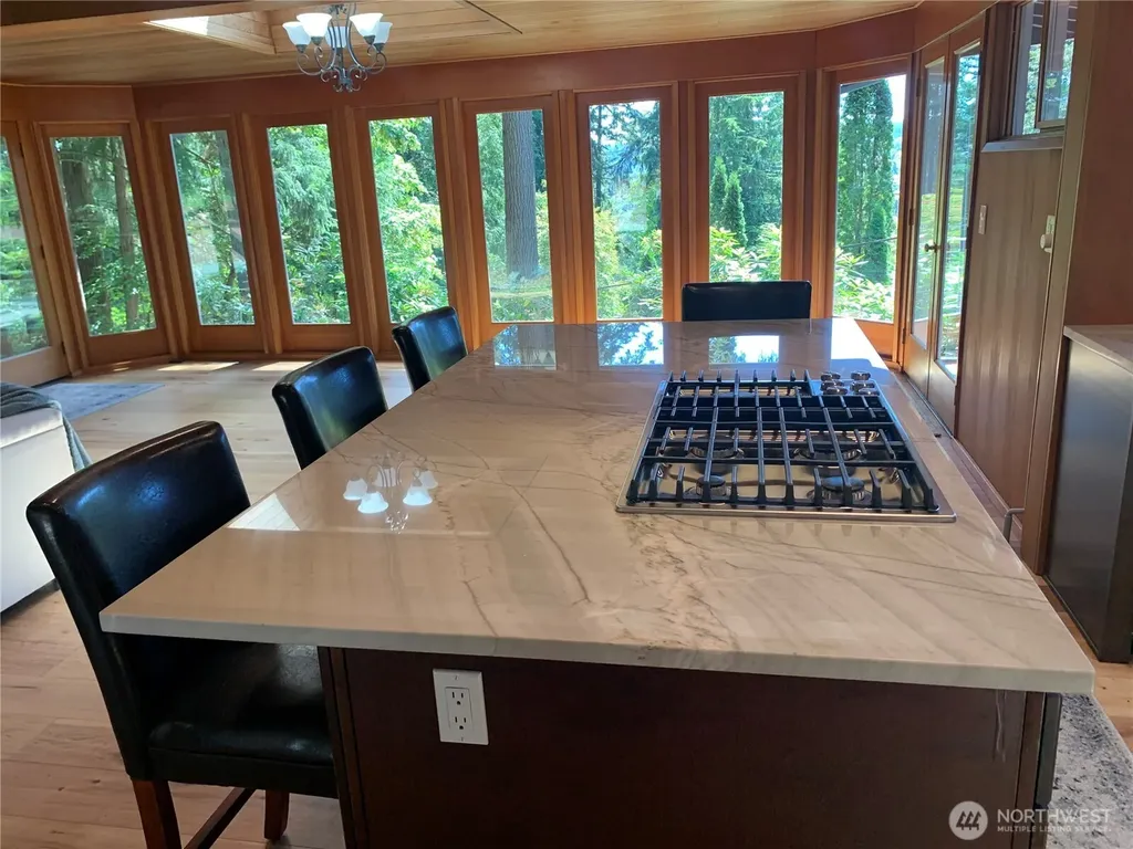 8210 171st Avenue NE Redmond WA 98052
