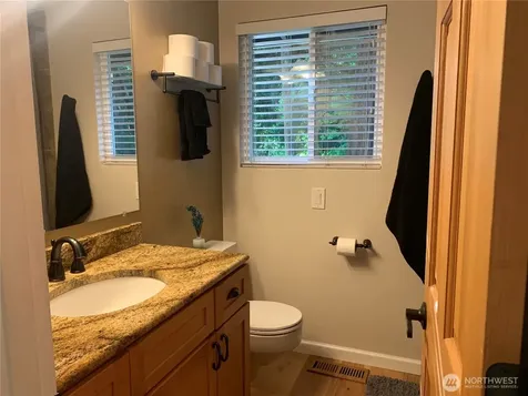 8210 171st Avenue NE Redmond WA 98052