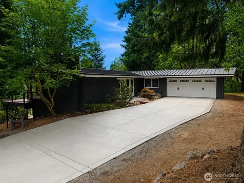 8210 171st Avenue NE Redmond WA 98052