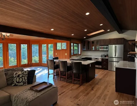 8210 171st Avenue NE Redmond WA 98052