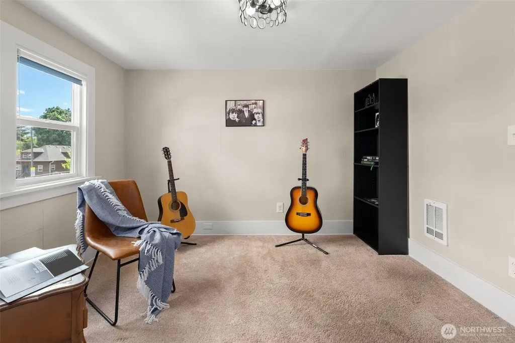 1921 Martin Luther King Jr Way Tacoma WA 98405