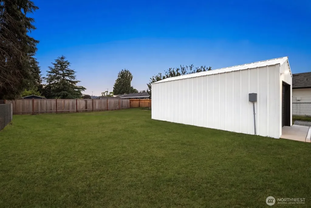 2105 D Street SE Auburn WA 98002