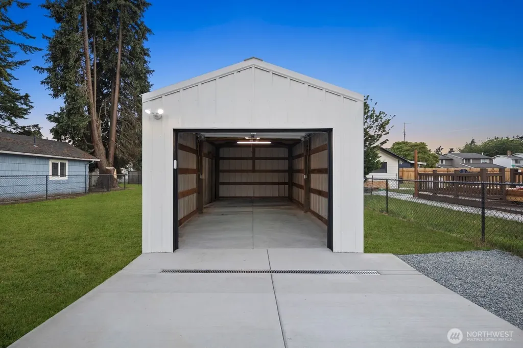 2105 D Street SE Auburn WA 98002