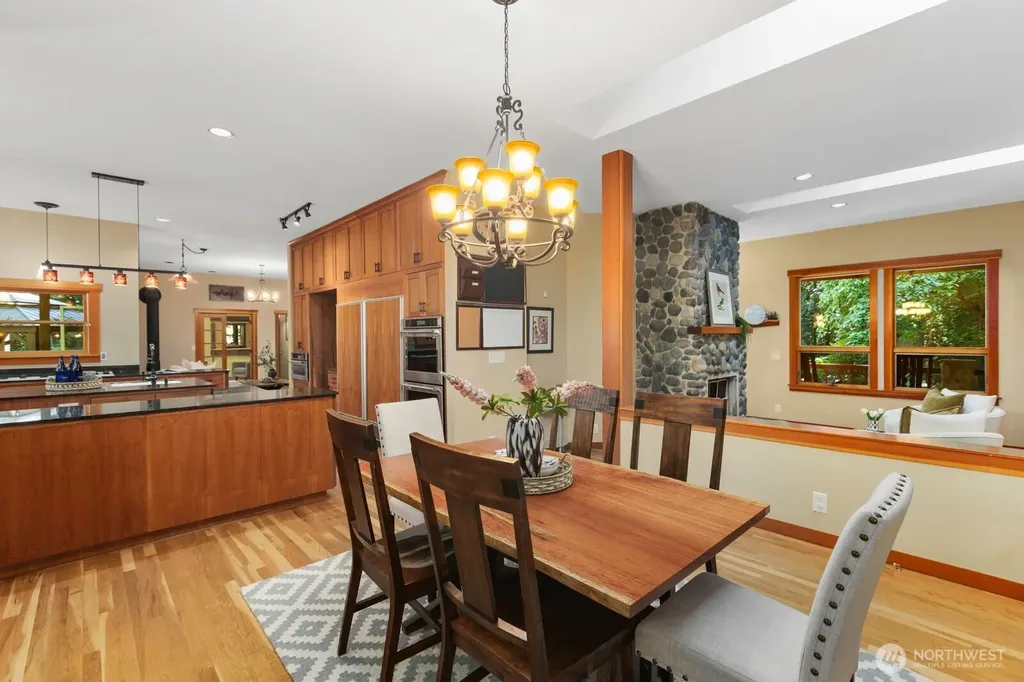 14677 Sivertson Road NE Bainbridge Island WA 98110