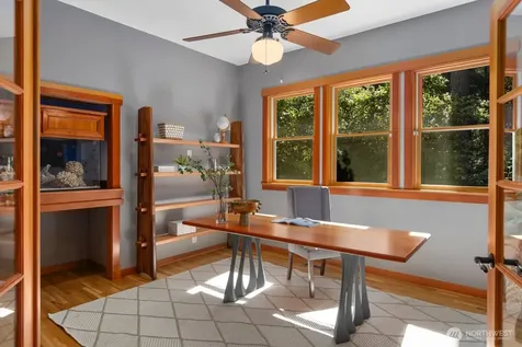 14677 Sivertson Road NE Bainbridge Island WA 98110