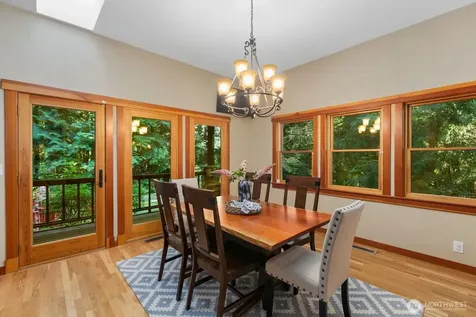 14677 Sivertson Road NE Bainbridge Island WA 98110