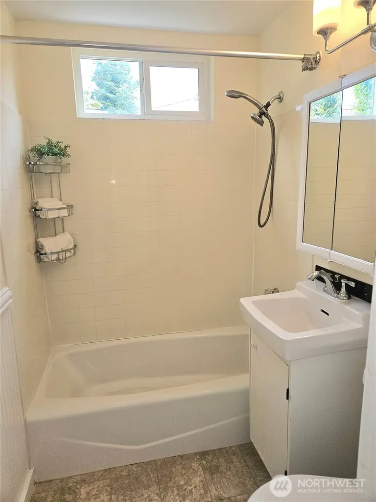 3609 N 26th Street Tacoma WA 98407