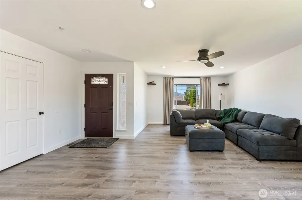 2387 Combine Street East Wenatchee WA 98802