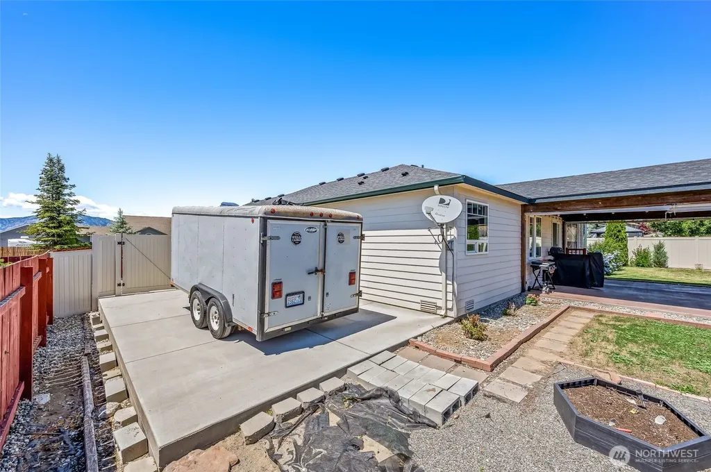 2387 Combine Street East Wenatchee WA 98802