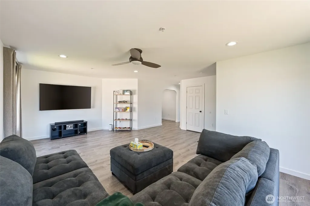 2387 Combine Street East Wenatchee WA 98802