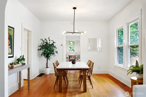 1117 N 84th Street Seattle WA 98103
