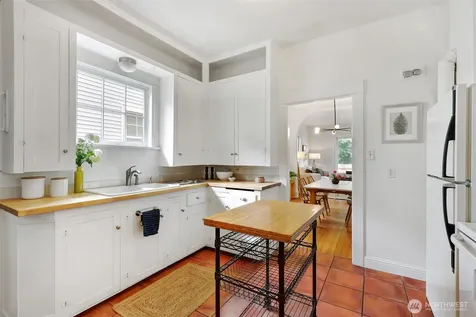 1117 N 84th Street Seattle WA 98103
