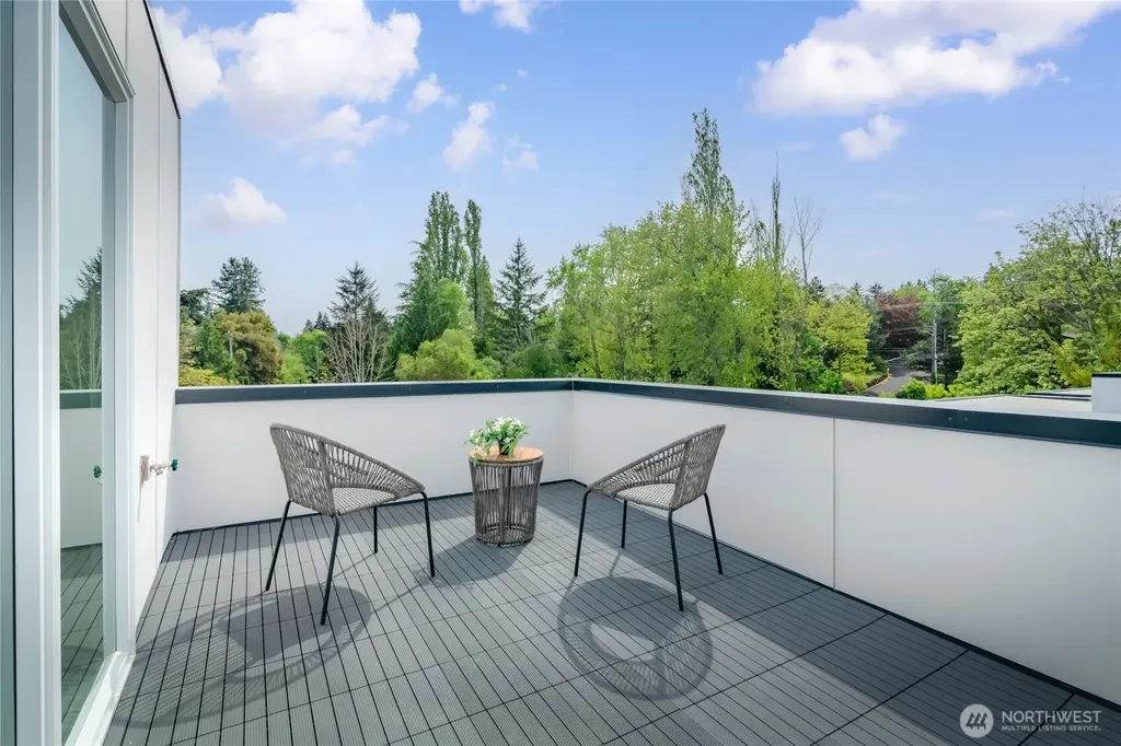 12225 Roseberg Avenue S Seattle WA 98168