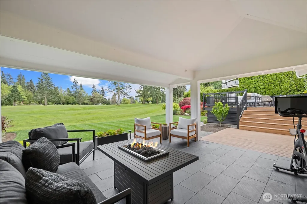 1824 180th Avenue NE Bellevue WA 98008