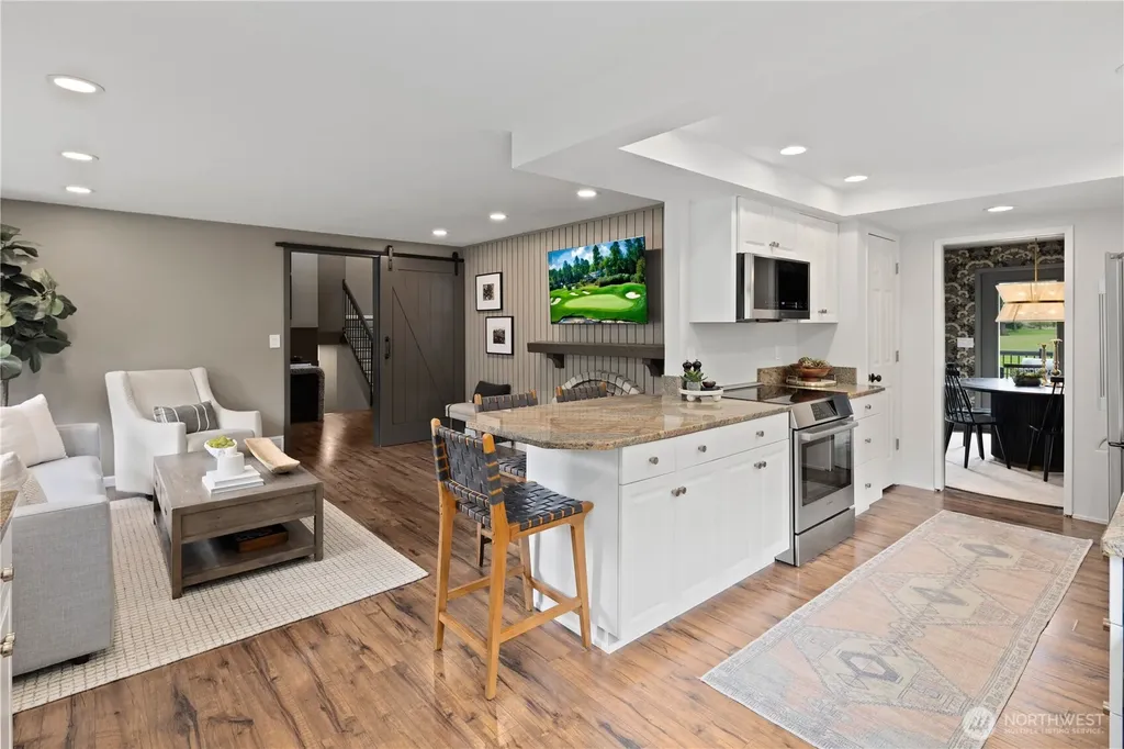 1824 180th Avenue NE Bellevue WA 98008