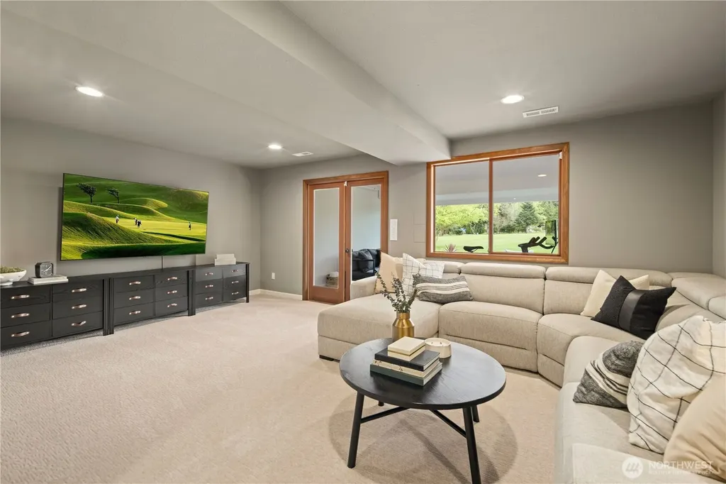 1824 180th Avenue NE Bellevue WA 98008