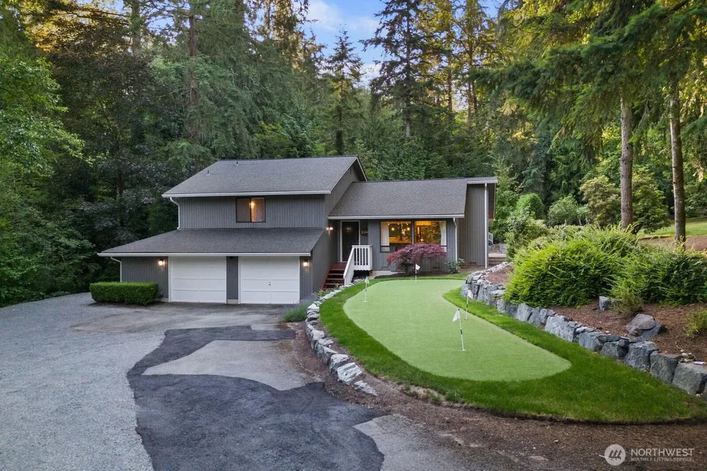 12816 184th Drive SE Snohomish WA 98290