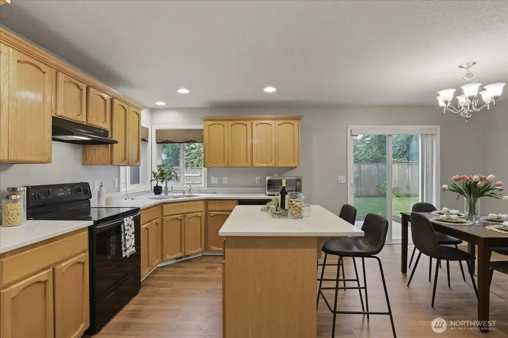 1109 SE 182nd Avenue Vancouver WA 98683