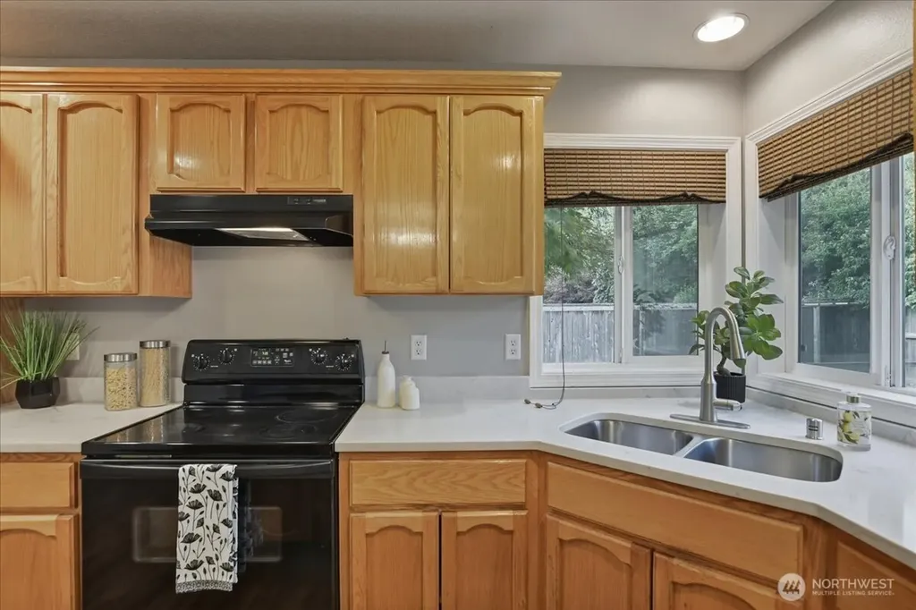 1109 SE 182nd Avenue Vancouver WA 98683