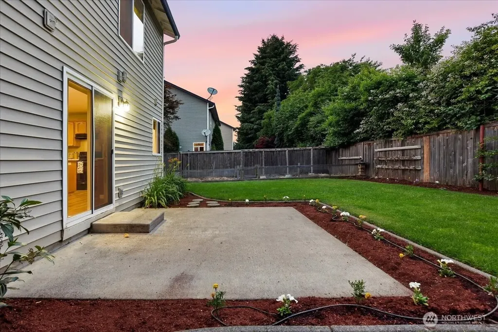 1109 SE 182nd Avenue Vancouver WA 98683