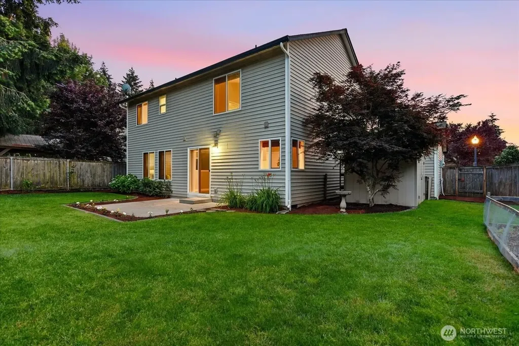 1109 SE 182nd Avenue Vancouver WA 98683
