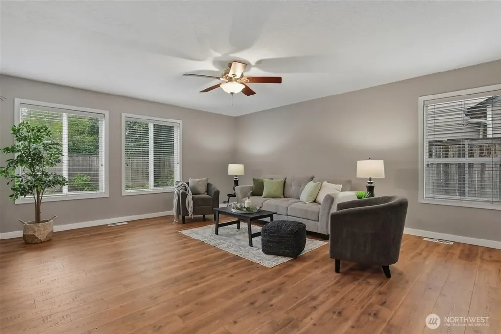 1109 SE 182nd Avenue Vancouver WA 98683