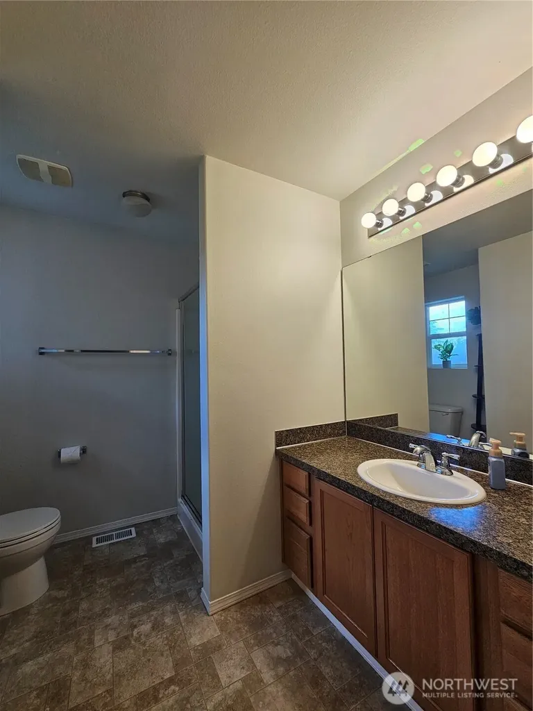 8712 Oslo Lane NE Lacey WA 98506