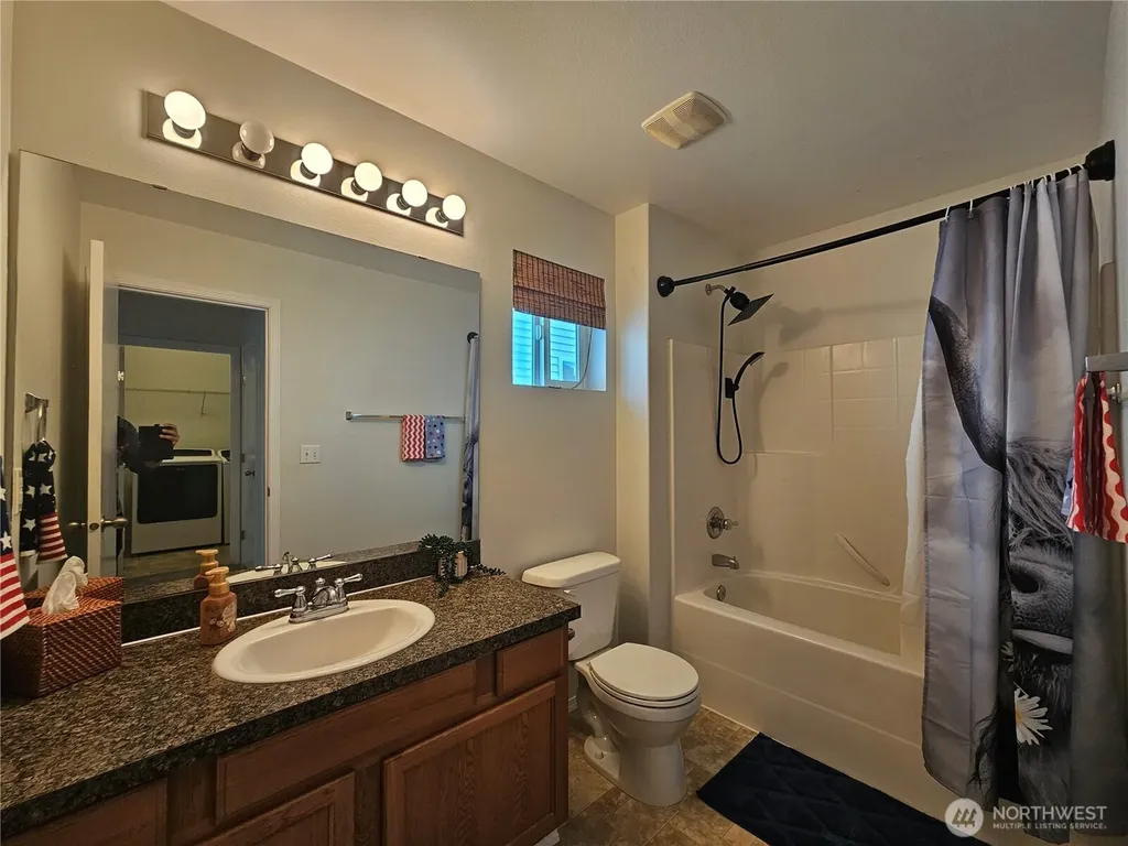 8712 Oslo Lane NE Lacey WA 98506