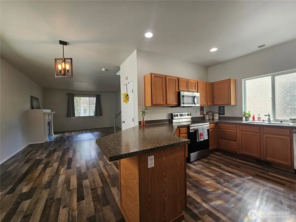 8712 Oslo Lane NE Lacey WA 98506