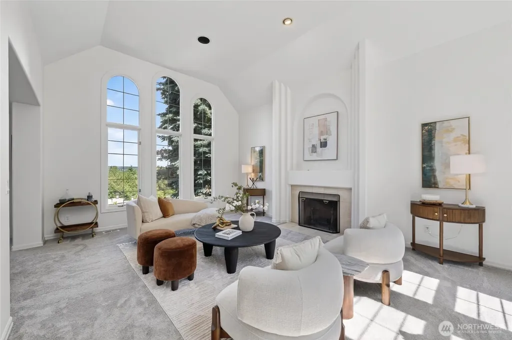 8762 Paisley Drive NE Seattle WA 98115