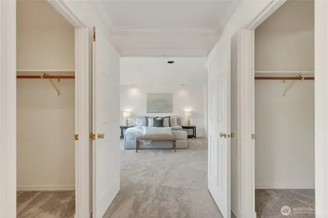 8762 Paisley Drive NE Seattle WA 98115