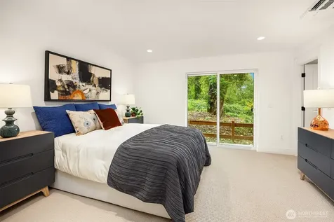 14888 NE 2nd Court Bellevue WA 98007