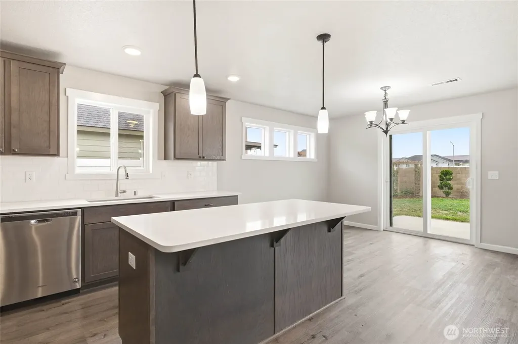 725 L St NE Quincy WA 98848