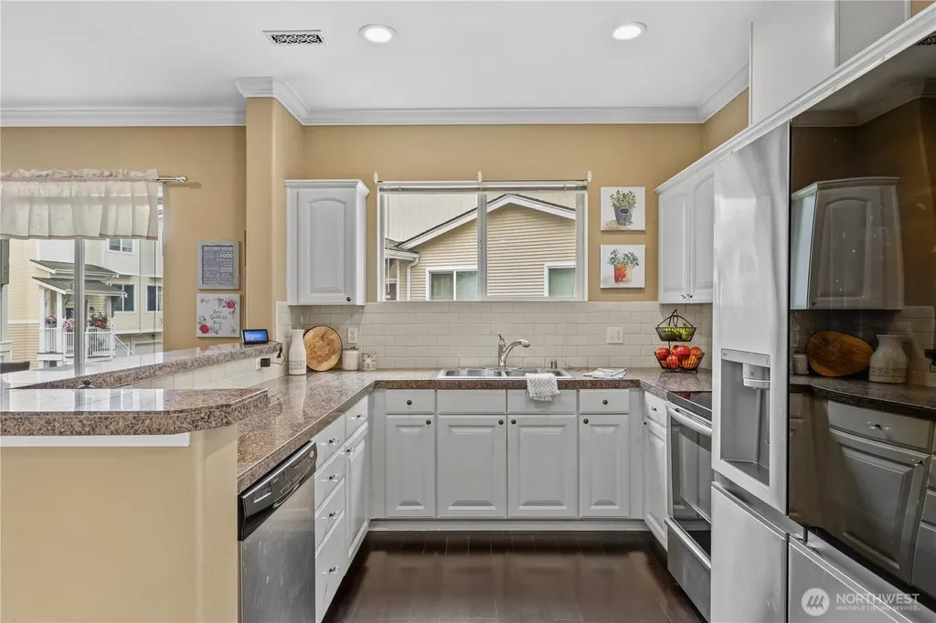 14915 38th Drive SE Bothell WA 98012