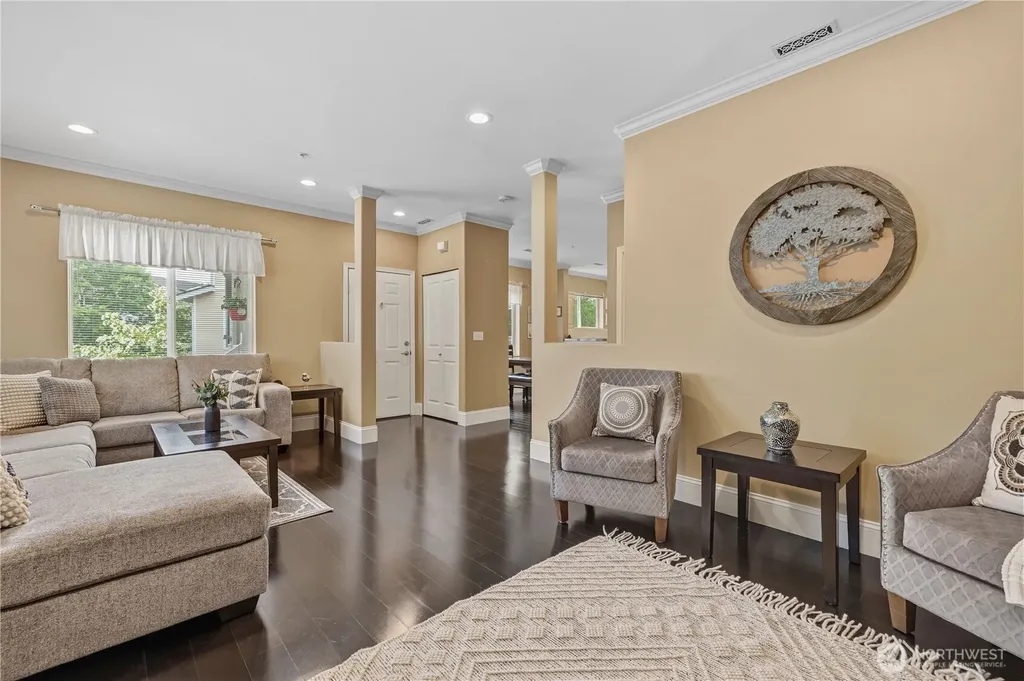 14915 38th Drive SE Bothell WA 98012